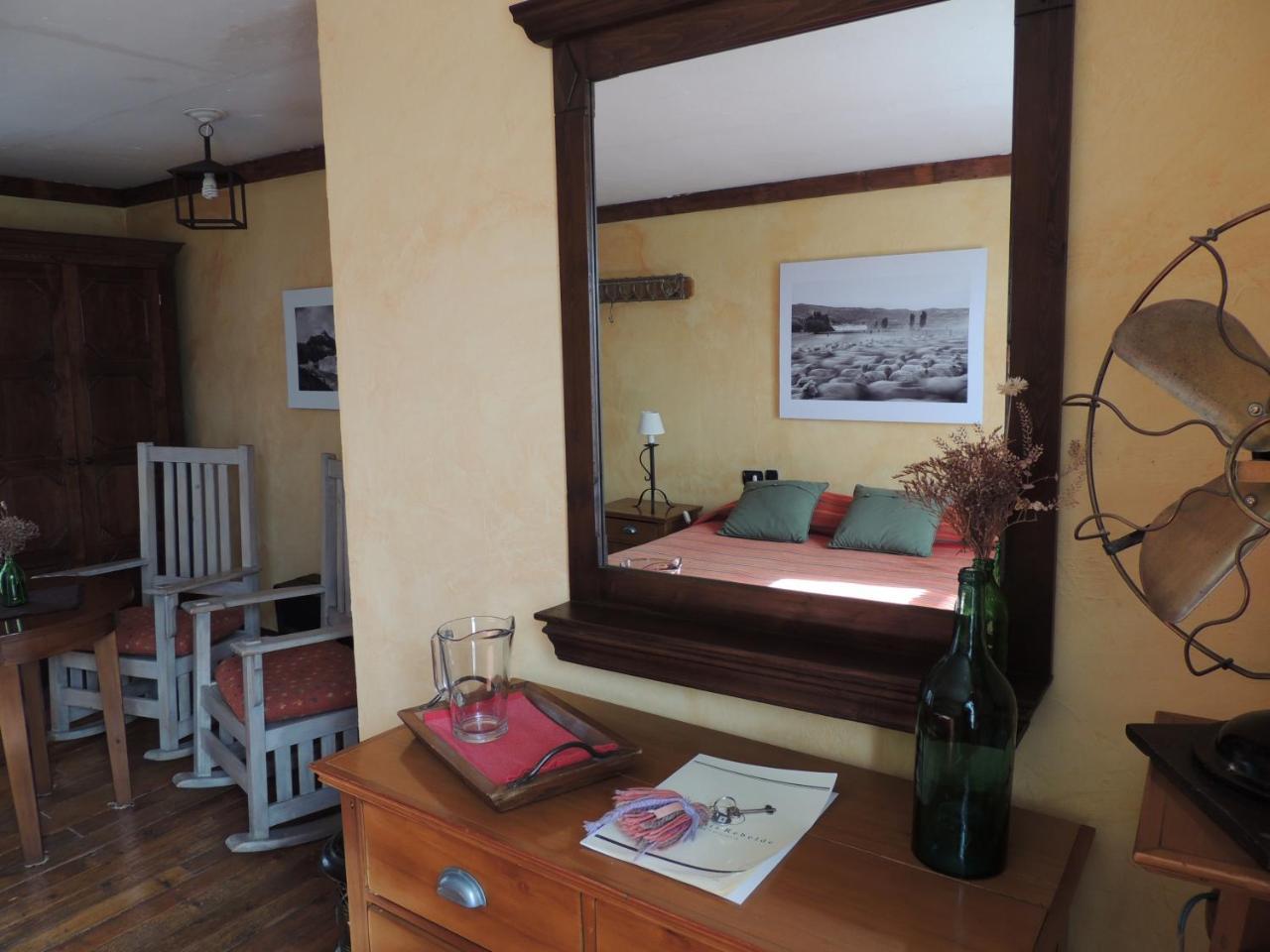 Hotel Patagonia Rebelde (Adults Only) El Calafate Exterior foto